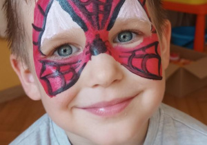Malowanie twarzy - Nikodem spiderman.