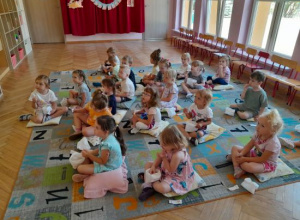 Kino na poduchach.