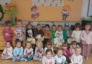 Grupa dzieci.