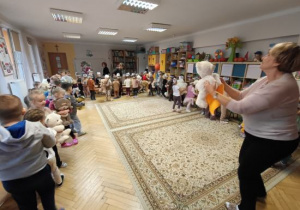 Misiowe zabawy ruchowe.